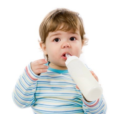 How Do You Wean A 2 Year Old? h