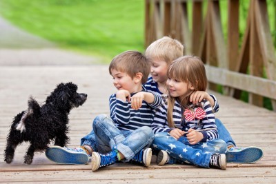 7 Dumb Things People Say To A Mom Of Three dreamstime_s_54036838